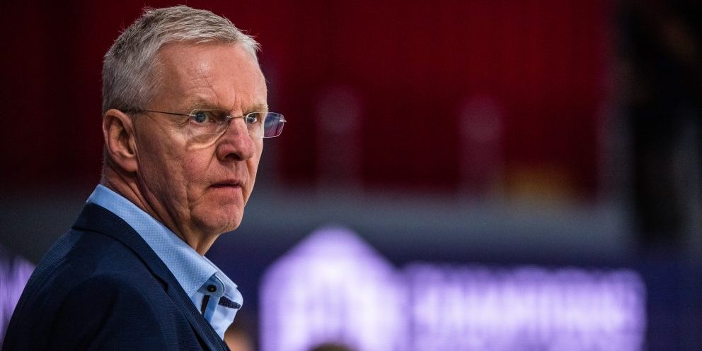 Kari Jalonen, tjeckisk ishockeytränare