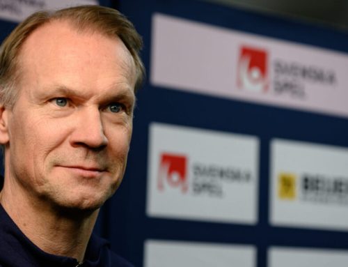 BOMBEN: Nicklas Lidström och Tommy Boustedt kliver in i Tre Kronor